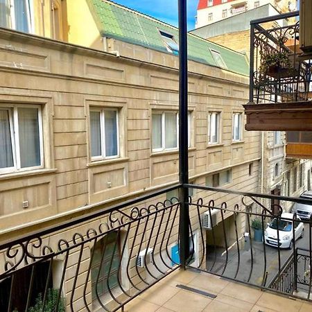 S T Hostel Formerly Sth Hostel Баку Екстериор снимка