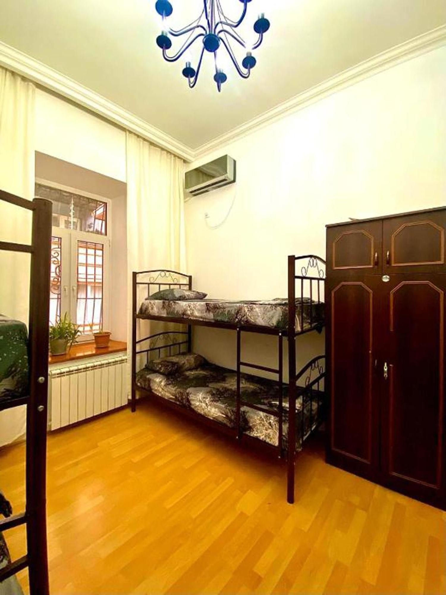 S T Hostel Formerly Sth Hostel Баку Екстериор снимка